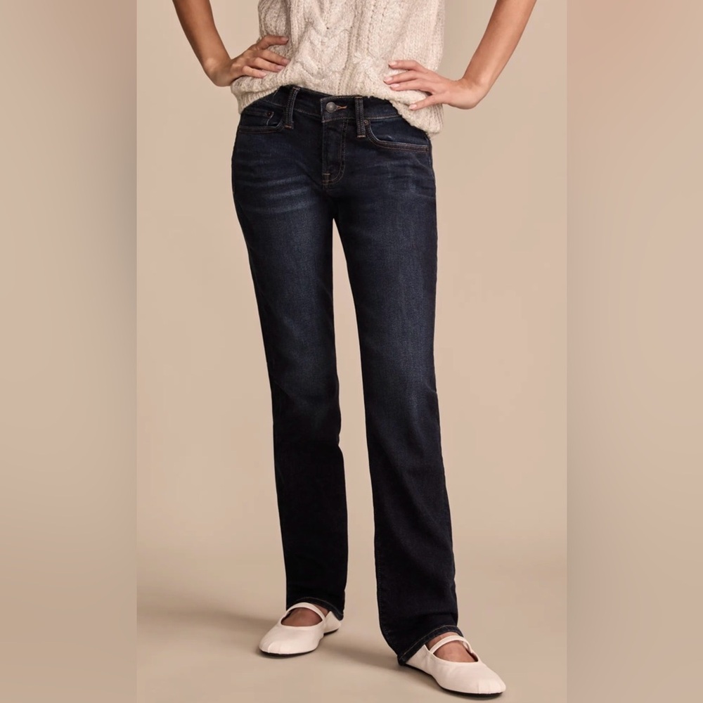 Lucky Brand Mid Rise Straight Sweet Dark Blue Women's Straight Leg Jeans